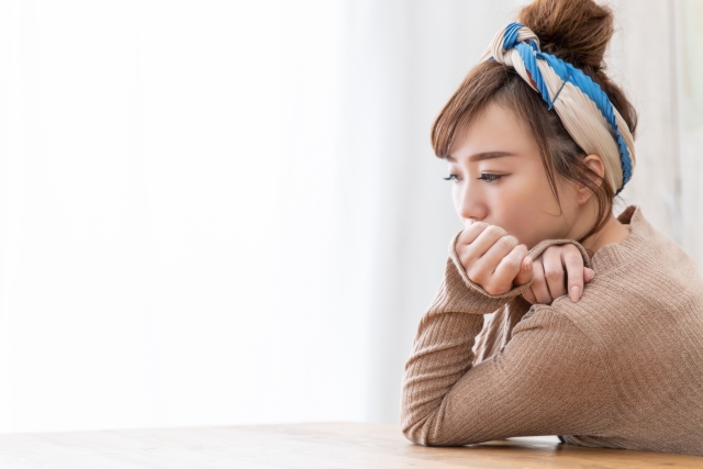 女性
